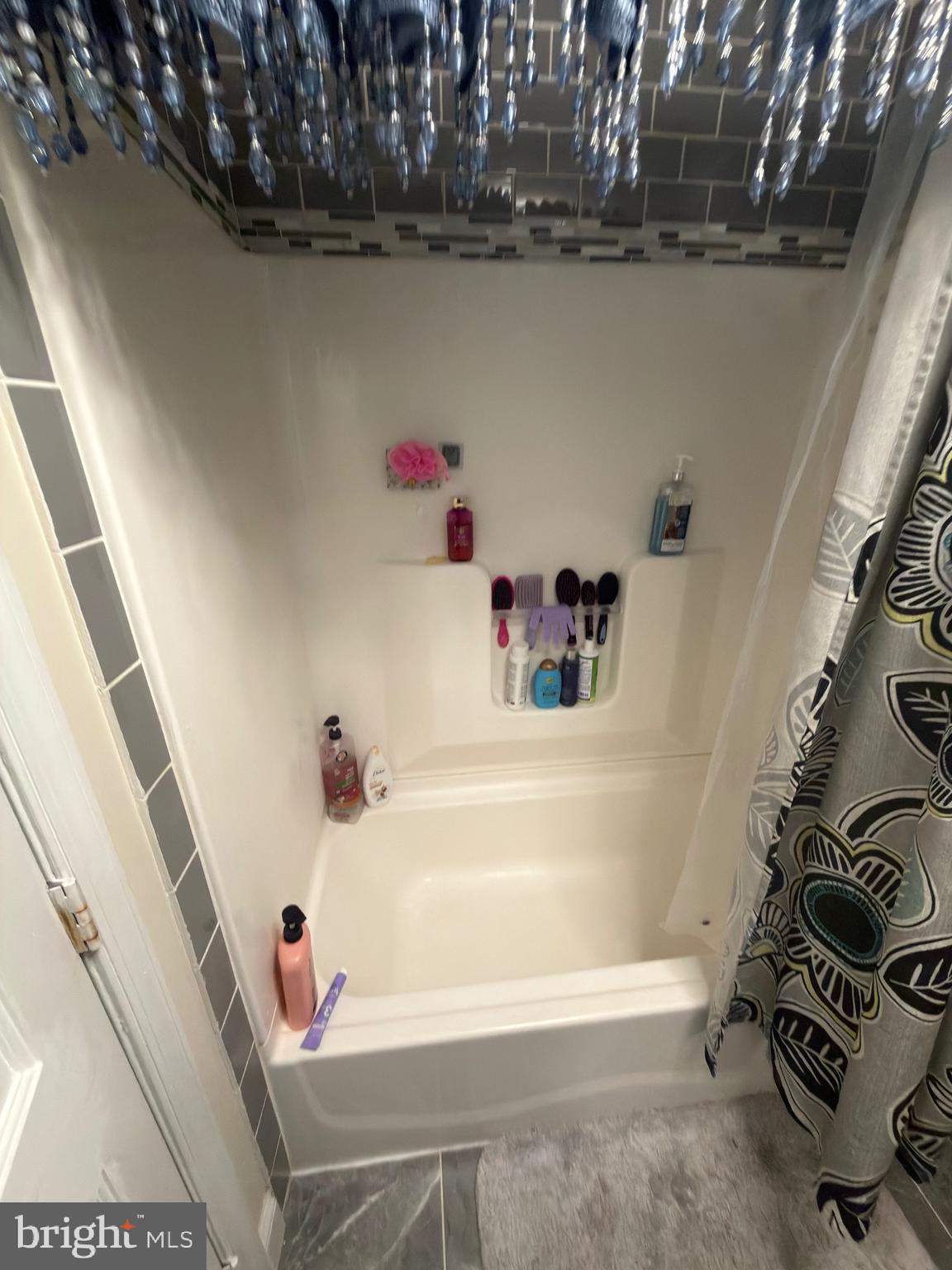 WHITFORD HILL - Residential