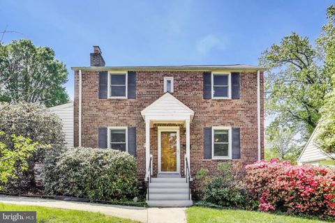 Photo of 4600 Jones Bridge Road, BETHESDA, MD 20814 (MLS # MDMC2207440)