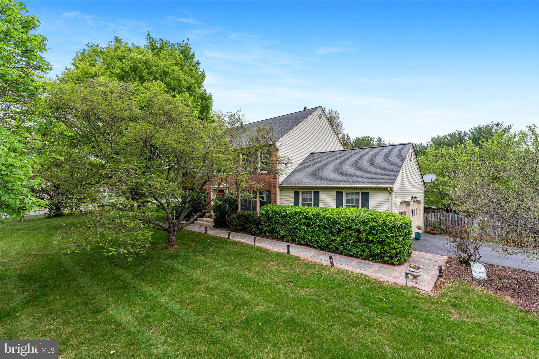 1113 SUGAR MAPLE LANE