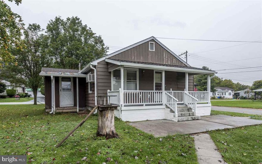 Detached Dover Rancher located on corner lot. Eat-In Kitchen, separate 1st level laundry room. Large, detached garage w/ attached shed/workshop.  Relax on the front or back porches! Brand new roof on house (Oct. 2017)! Convenient to local elementary school and Route 74.