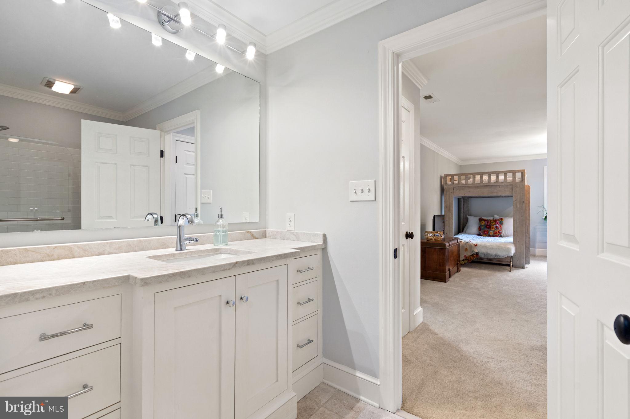 BENTON - Residential