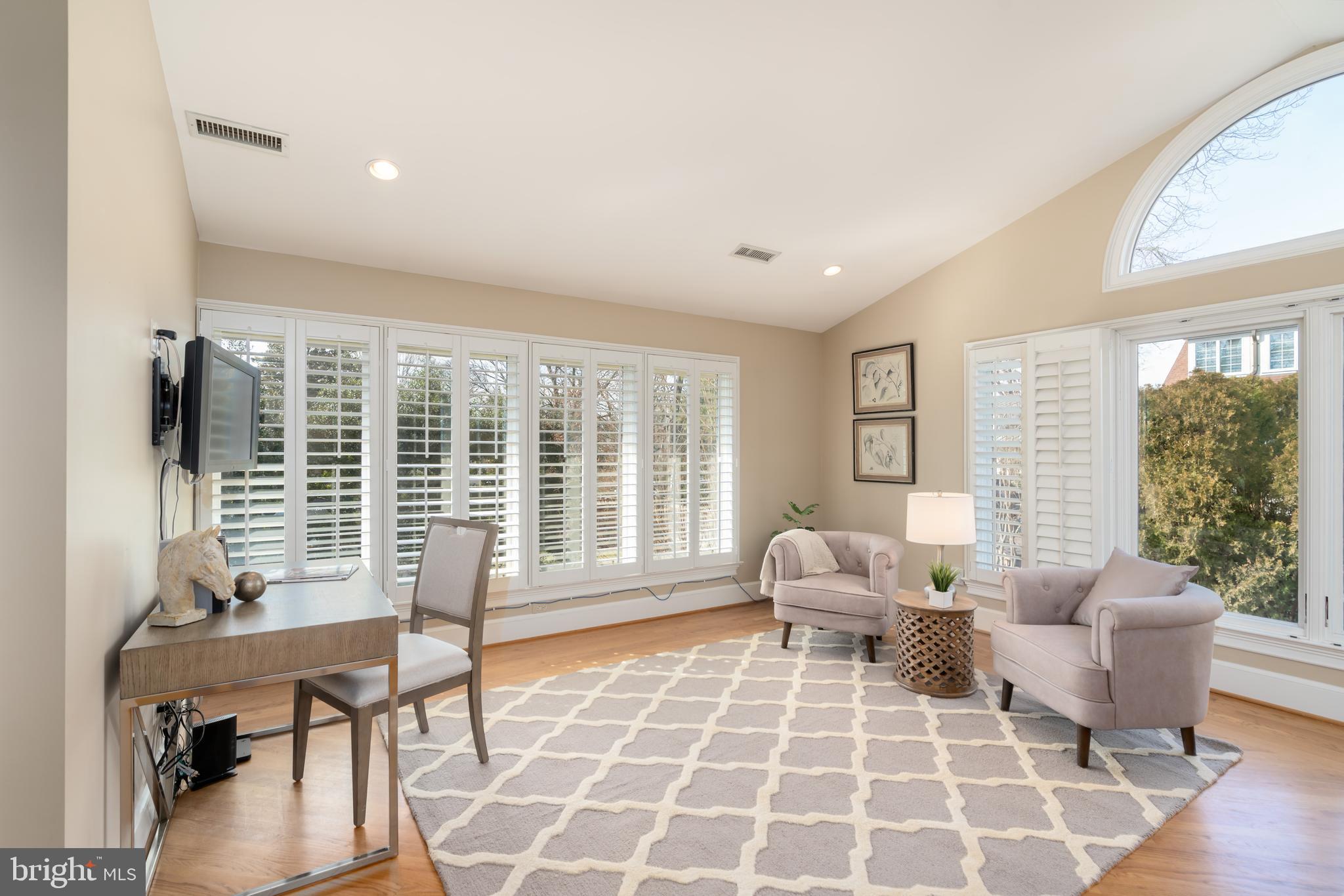 BELLE HAVEN - Residential