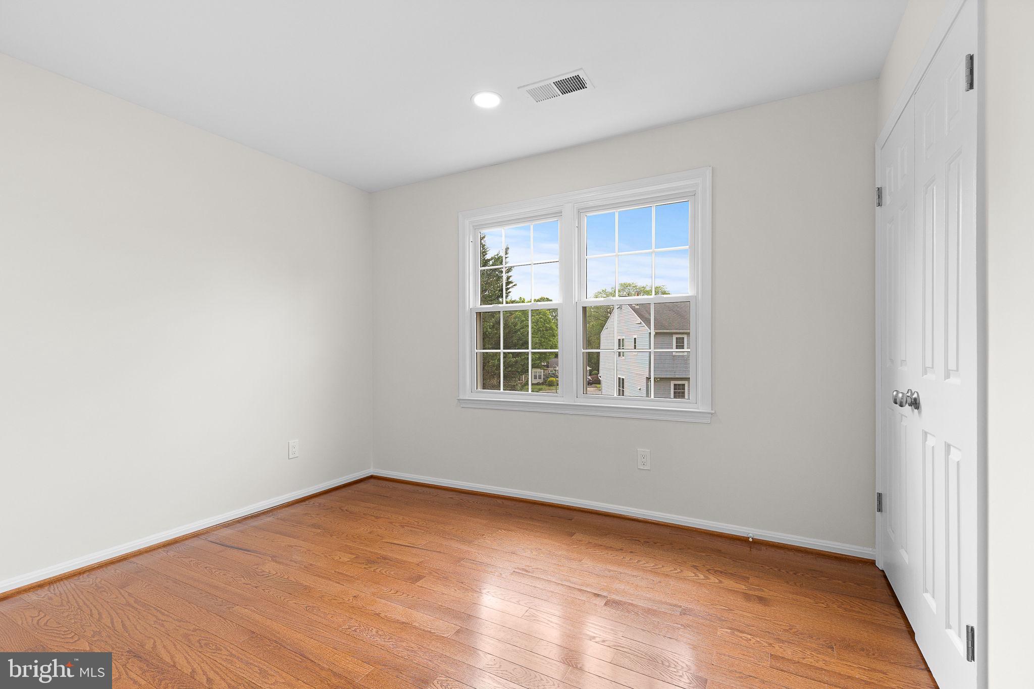 TOWLSTON MEADOWS - Residential