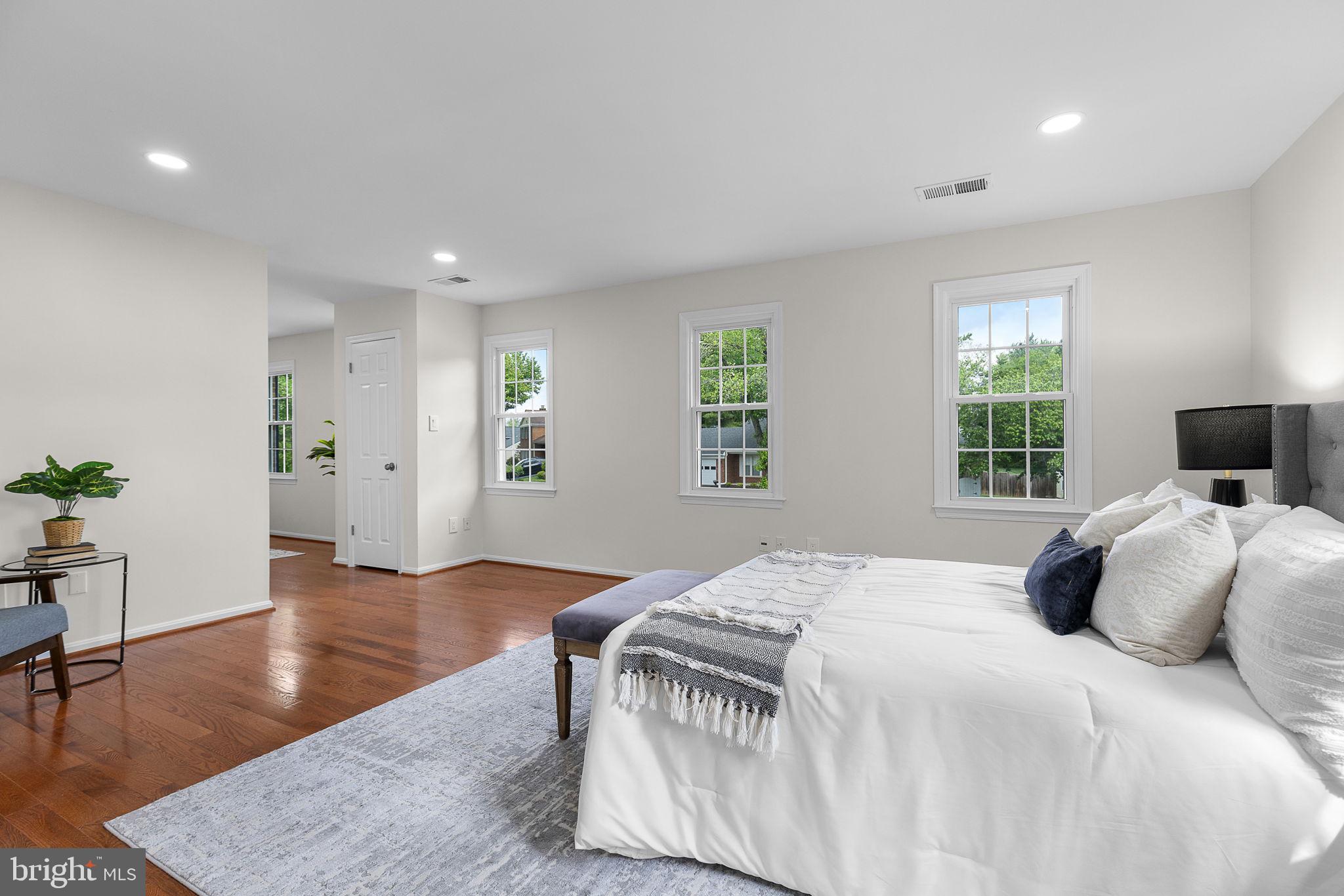 TOWLSTON MEADOWS - Residential