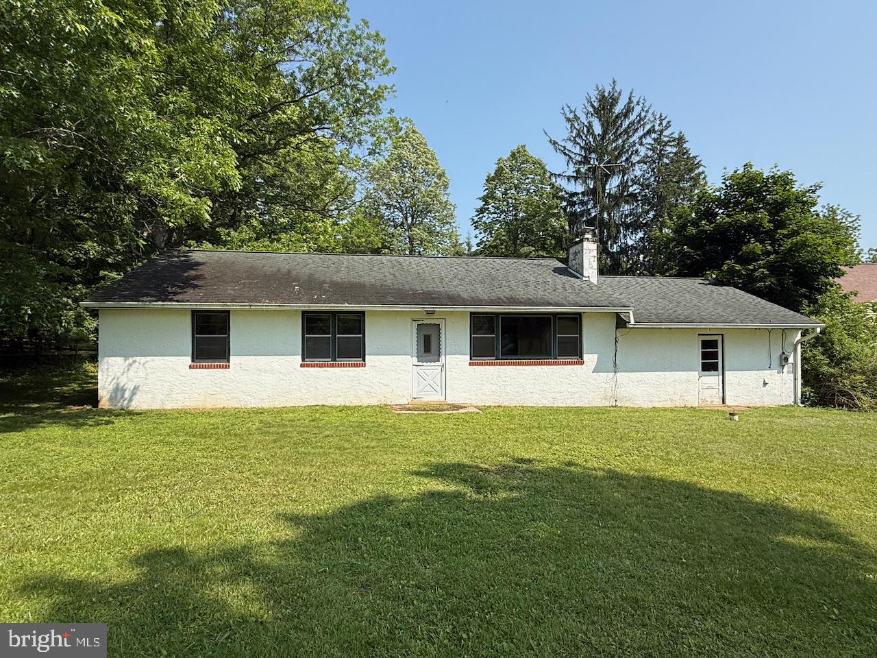 1002 N NEW STREET