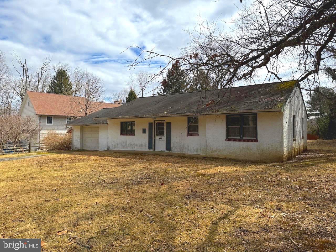 1002 N NEW STREET