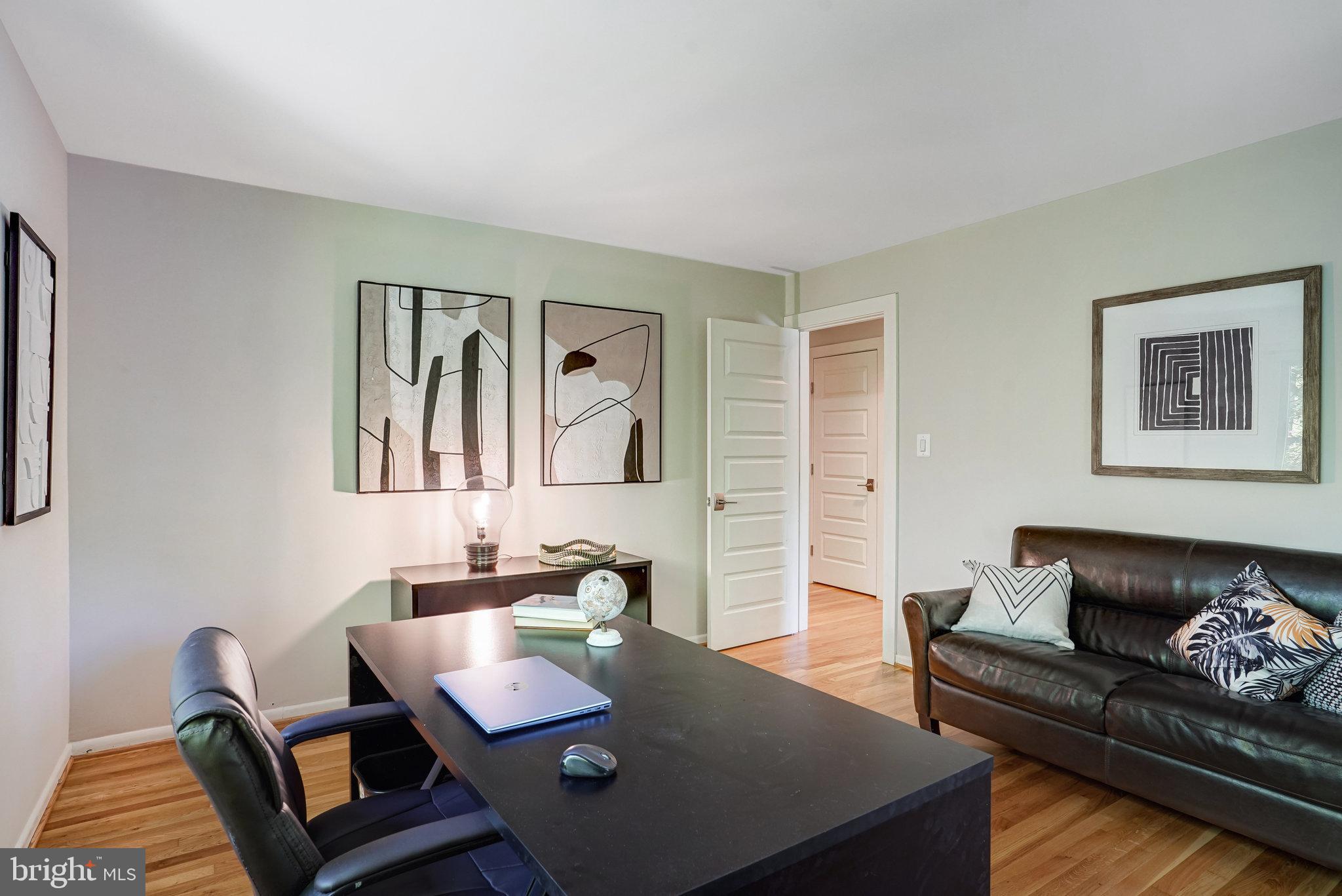 MANTUA - Residential