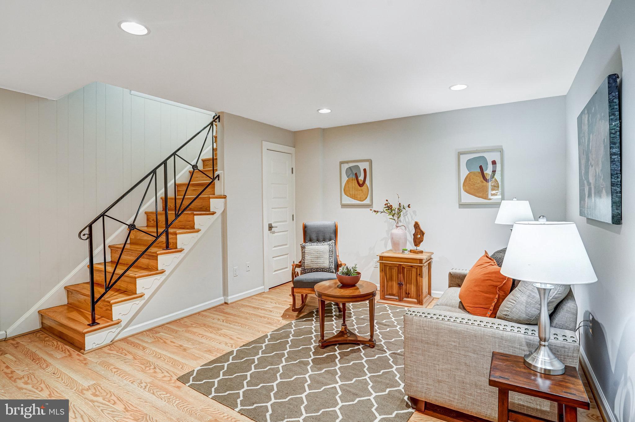 MANTUA - Residential