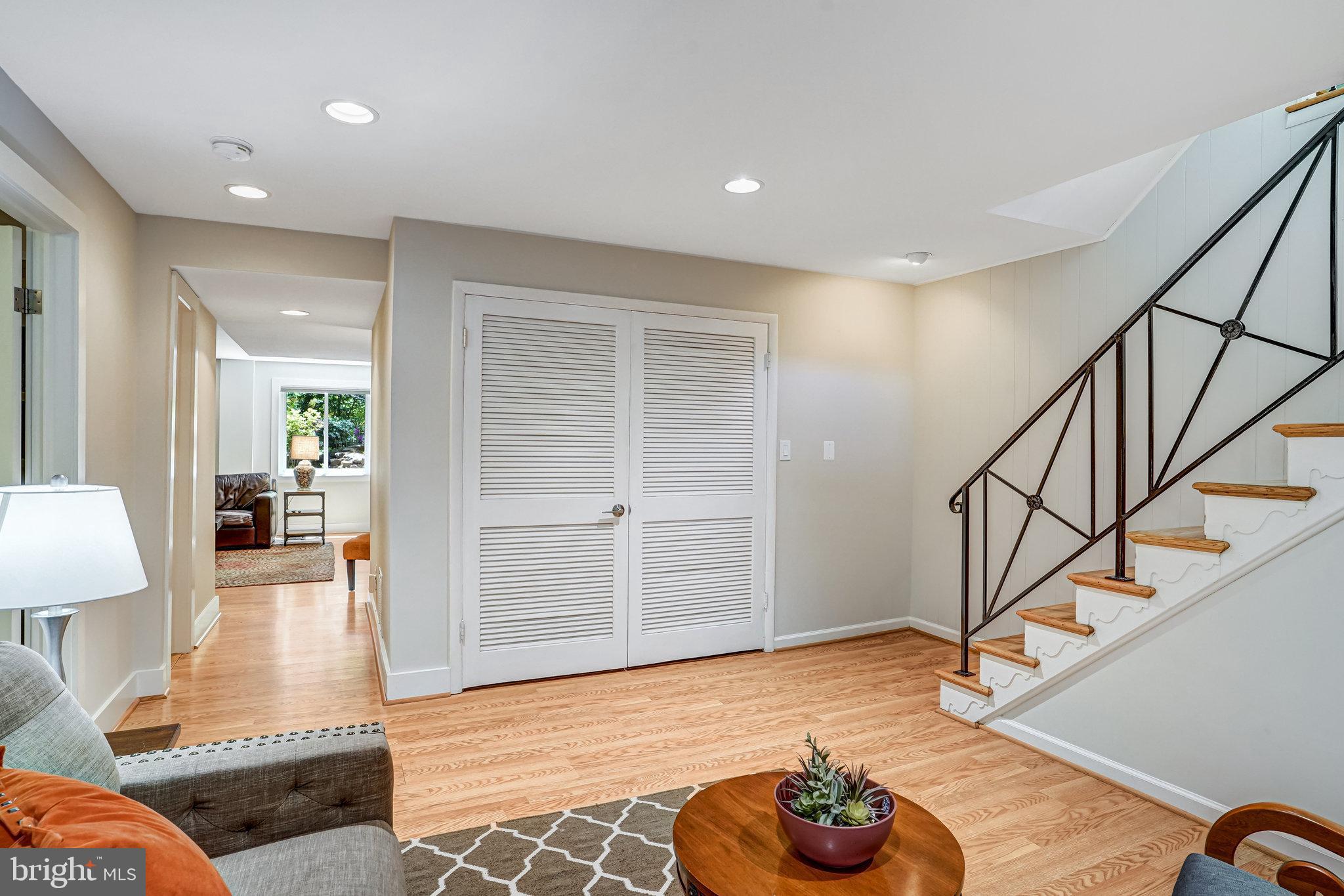 MANTUA - Residential