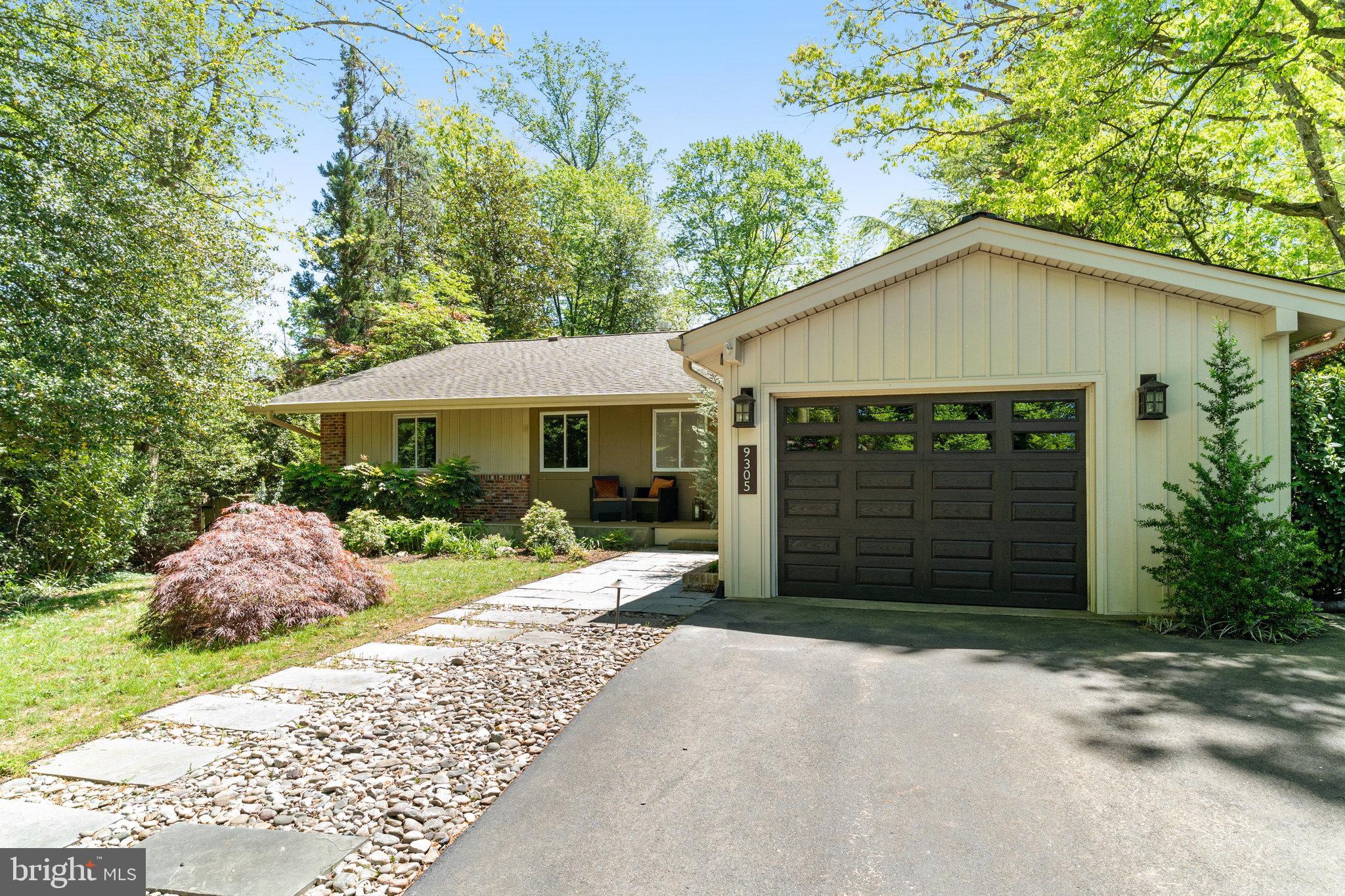 MANTUA - Residential