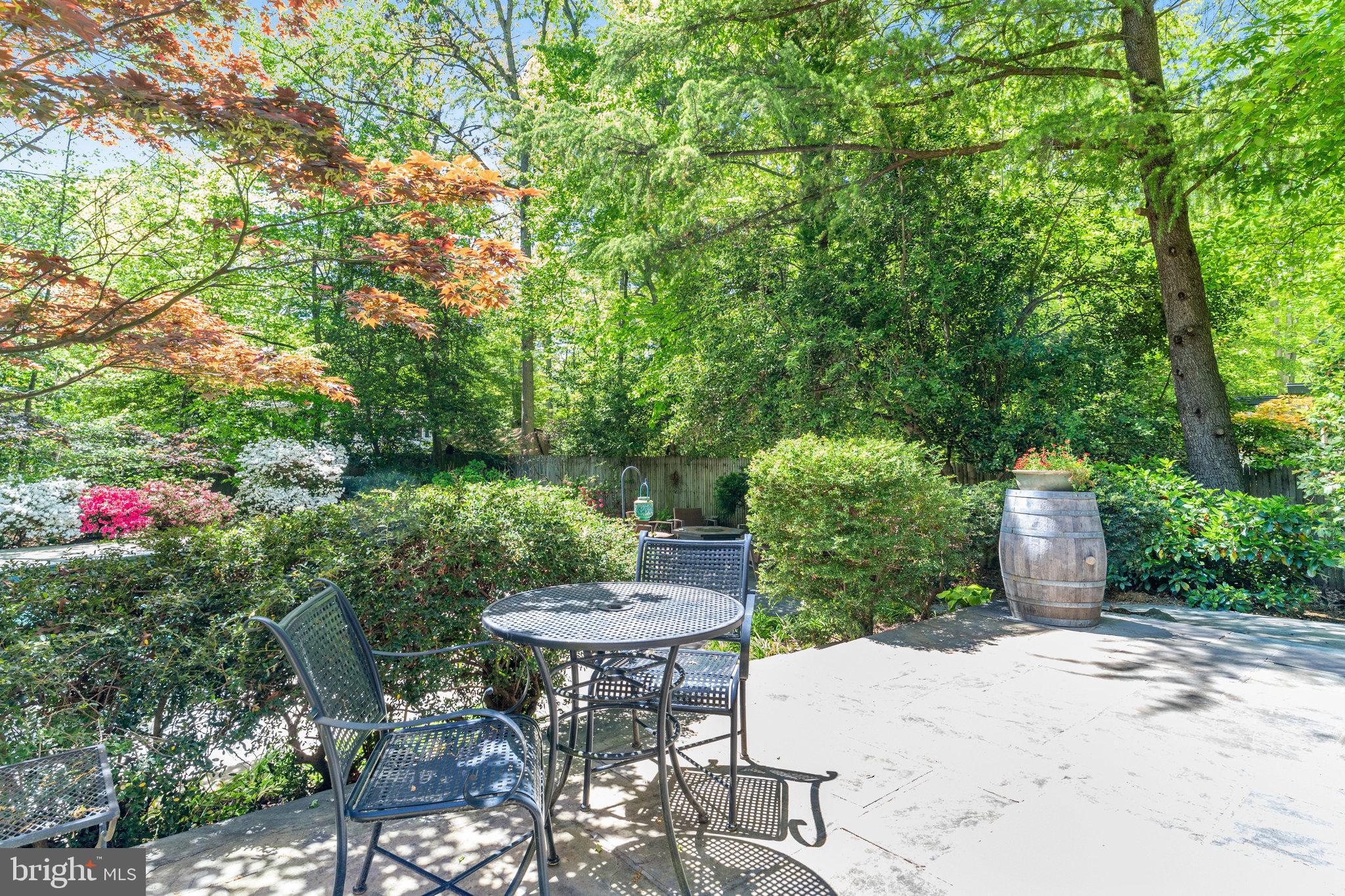 MANTUA - Residential