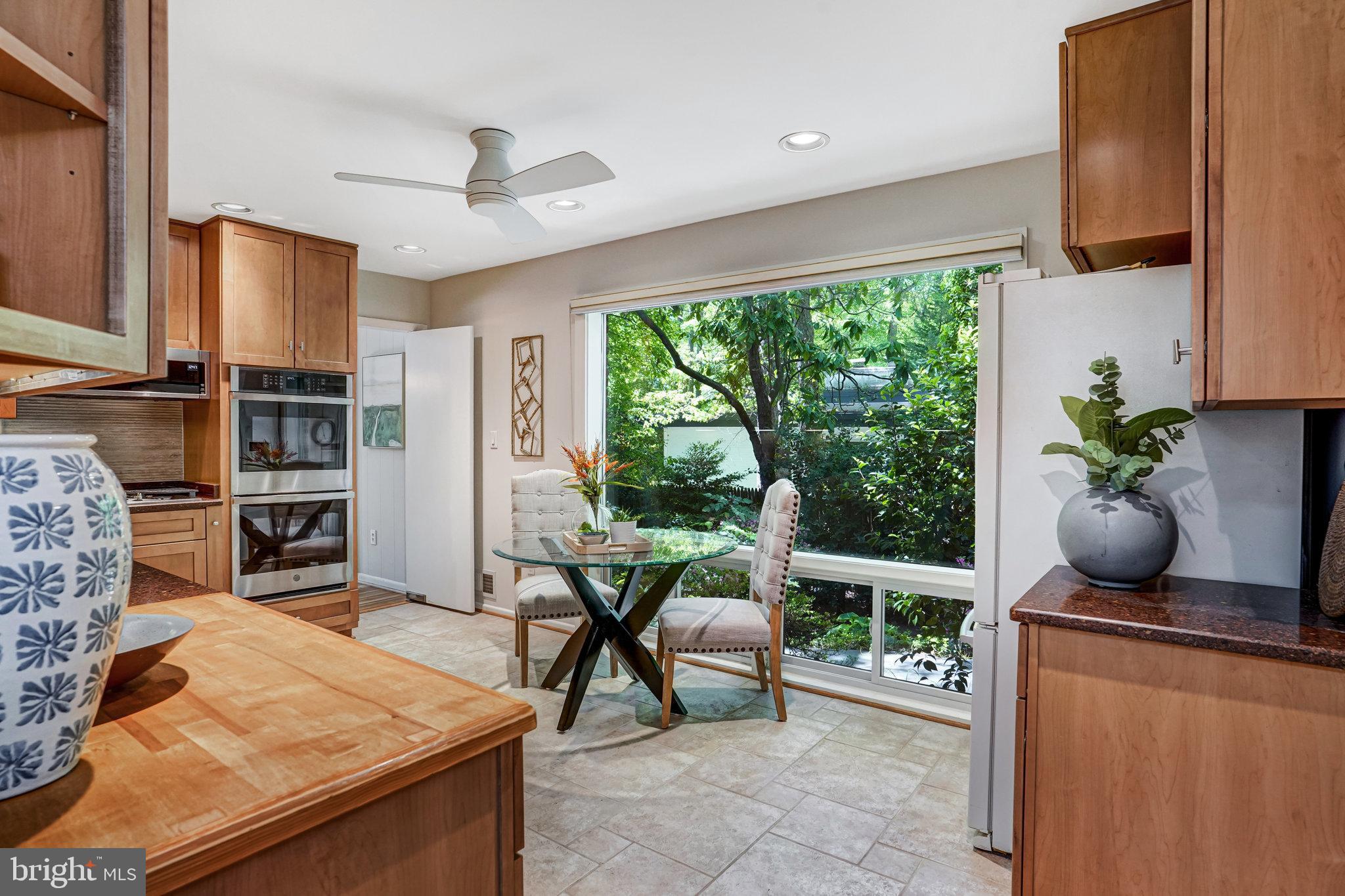 MANTUA - Residential