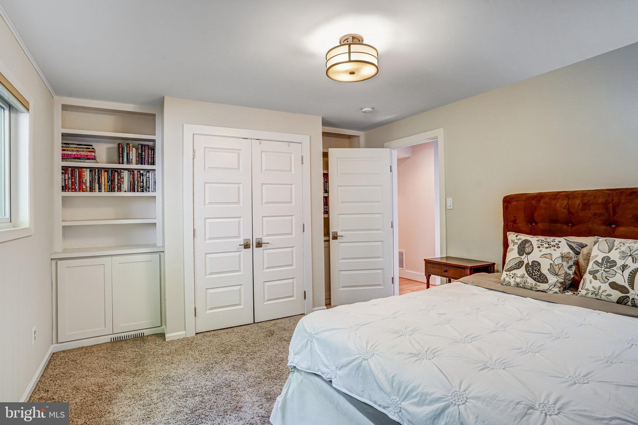 MANTUA - Residential