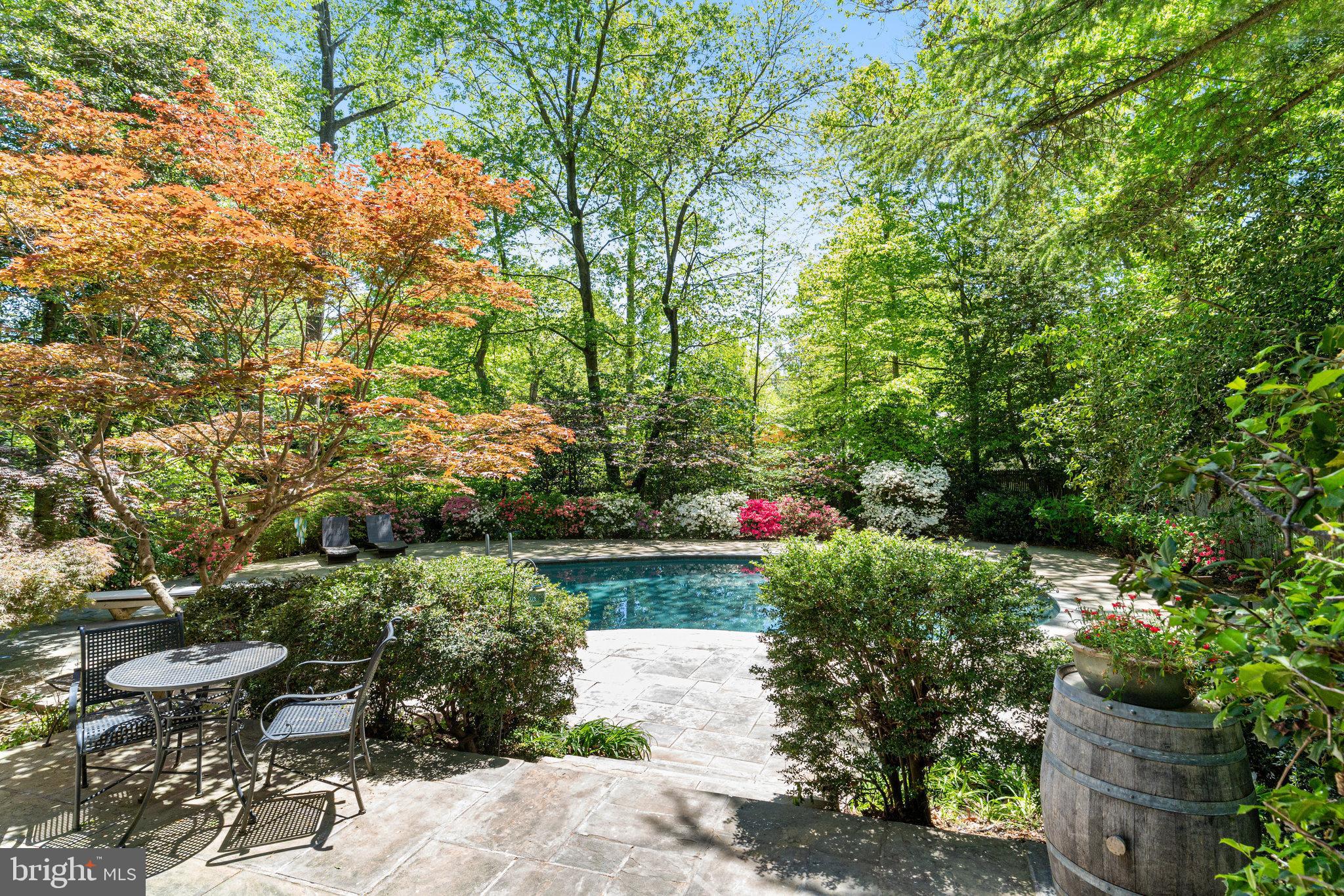 MANTUA - Residential