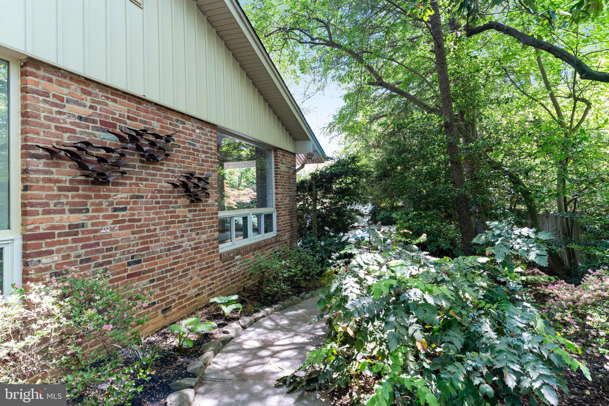 MANTUA - Residential