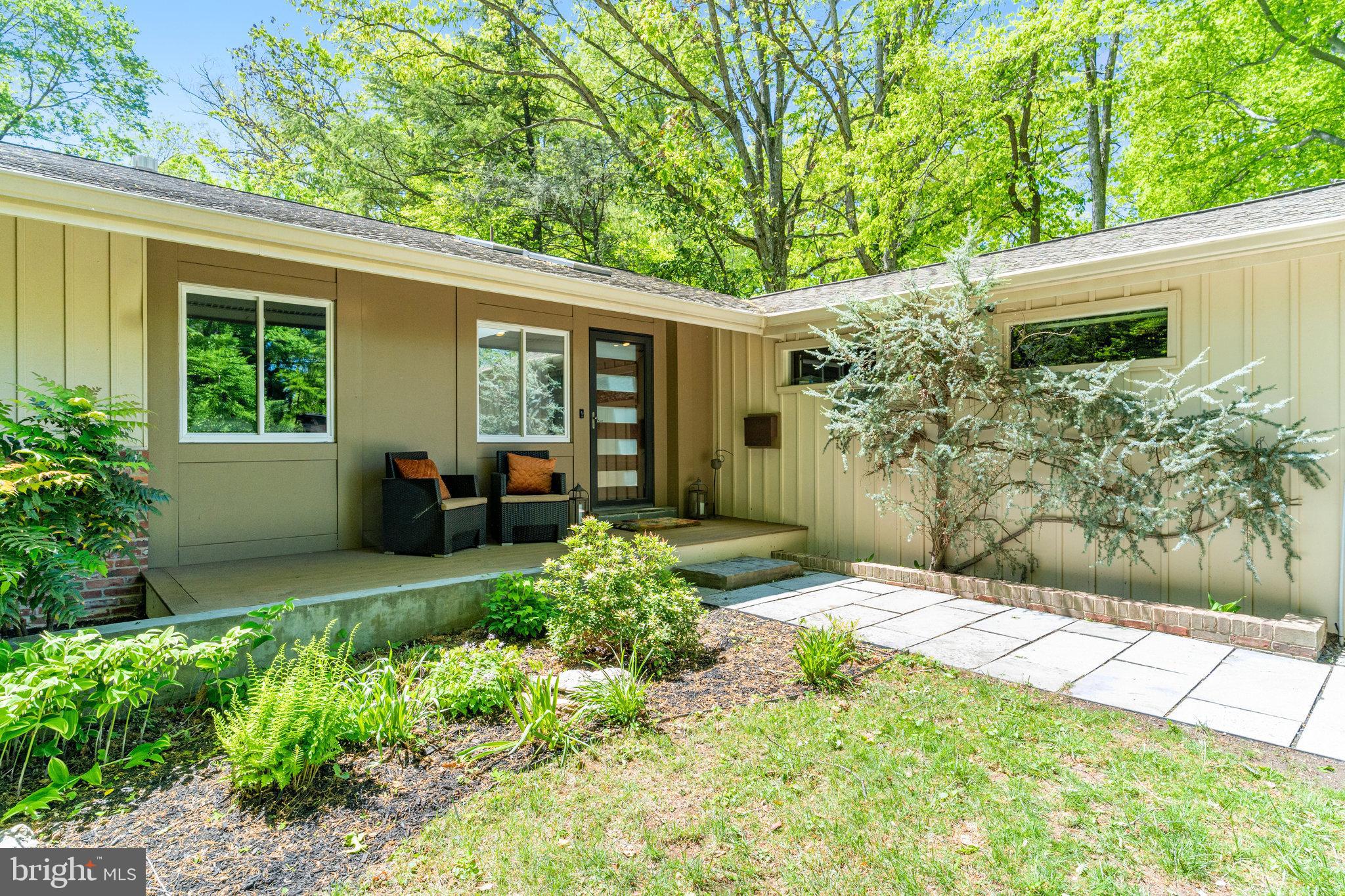 MANTUA - Residential