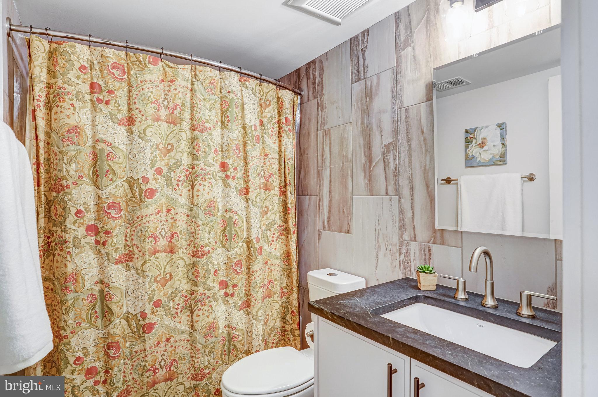 MANTUA - Residential