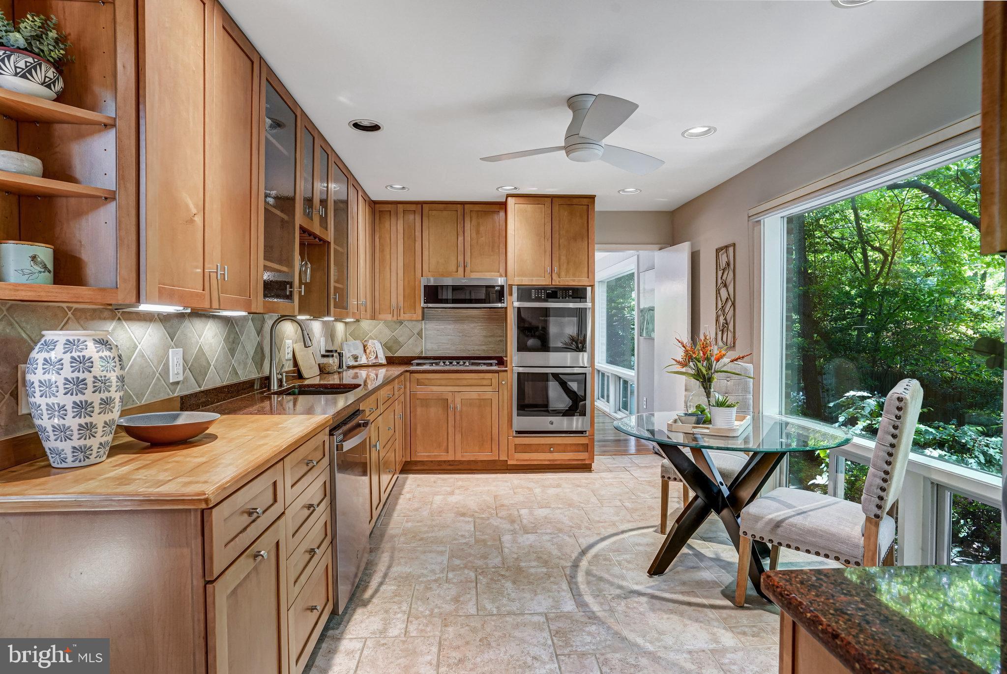 MANTUA - Residential