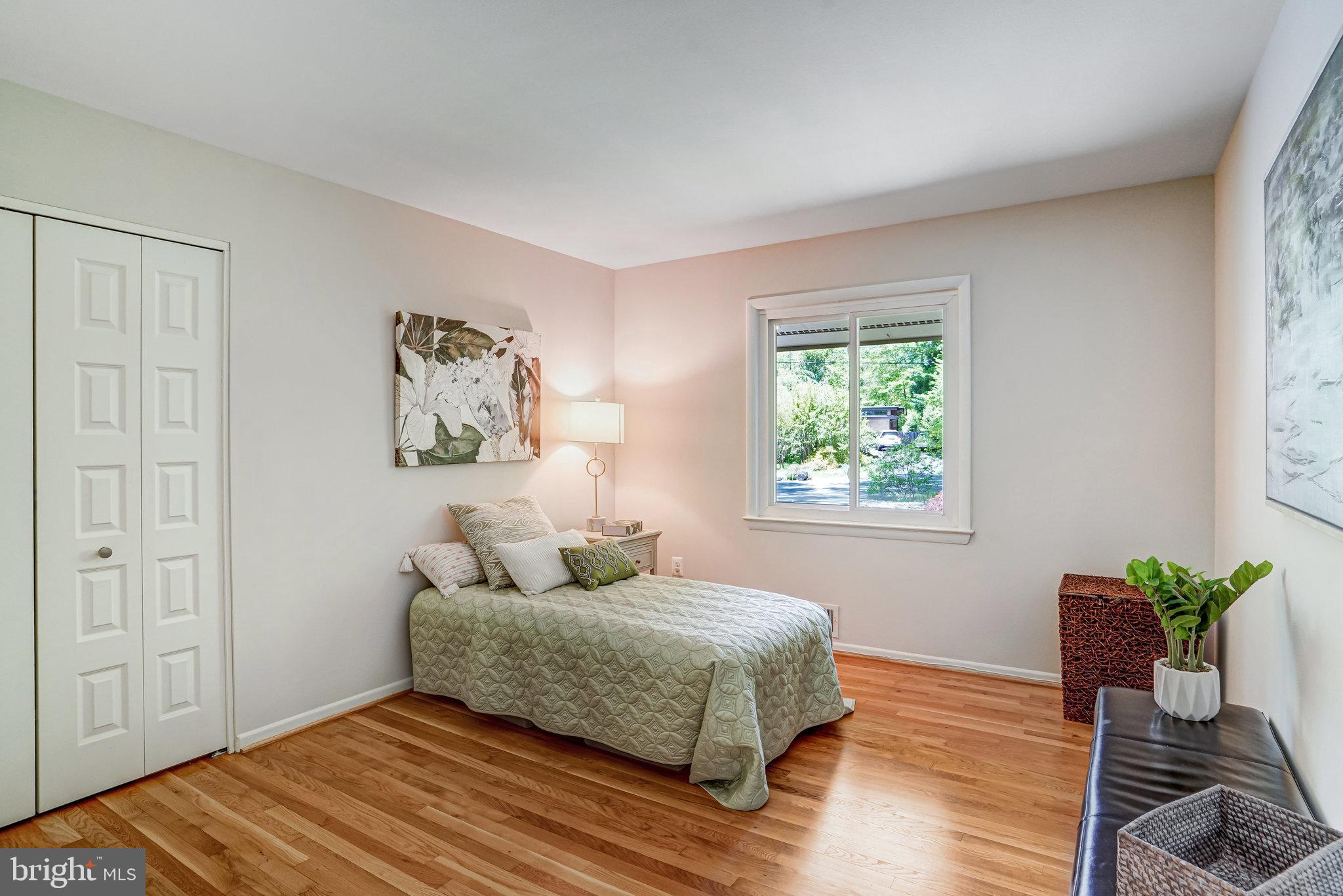 MANTUA - Residential