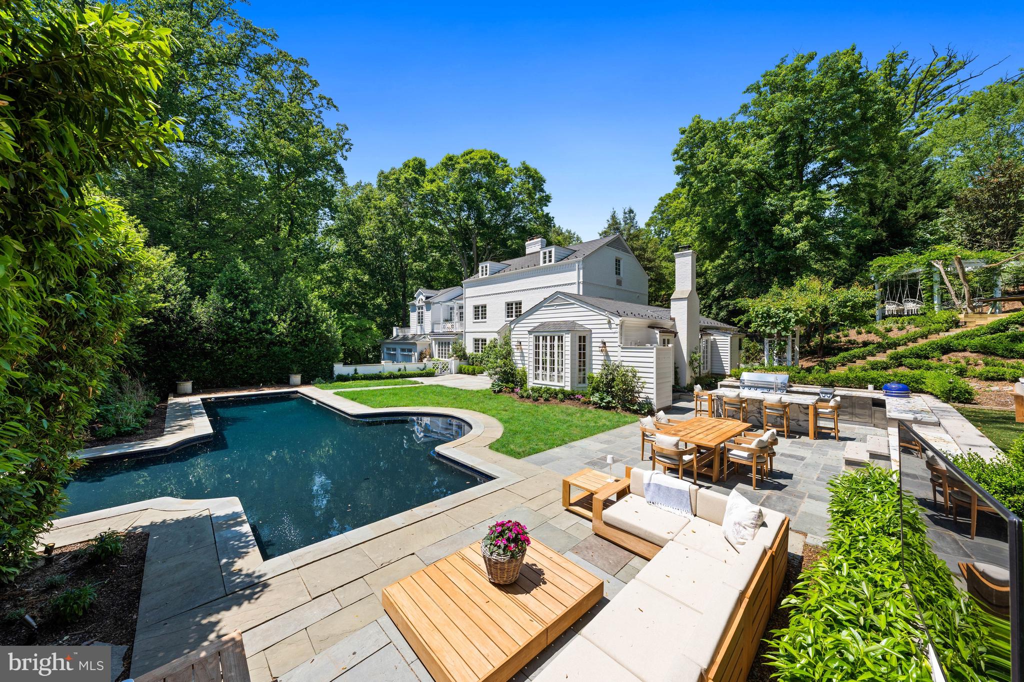 BERKLEY - Residential