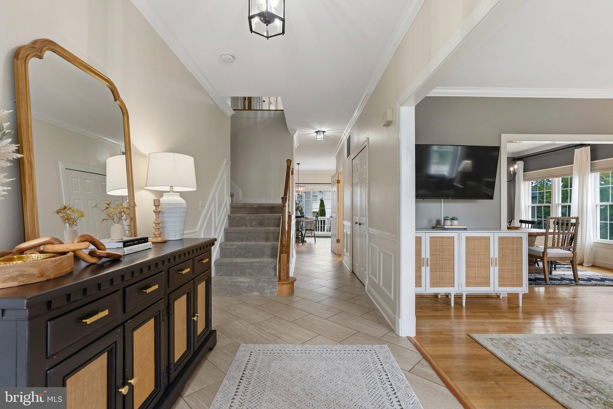 6 TIMBERWOOD COURT