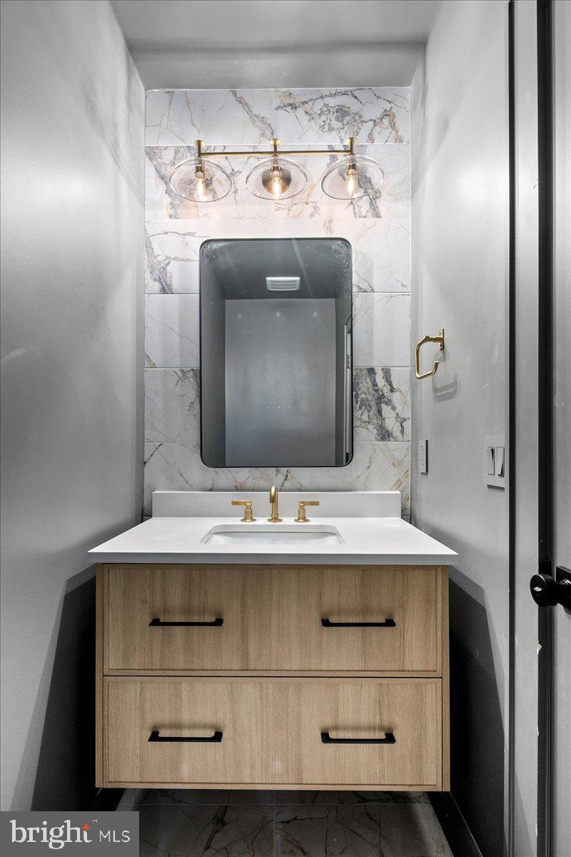 BROYHILL LANGLEY ESTATES - Residential