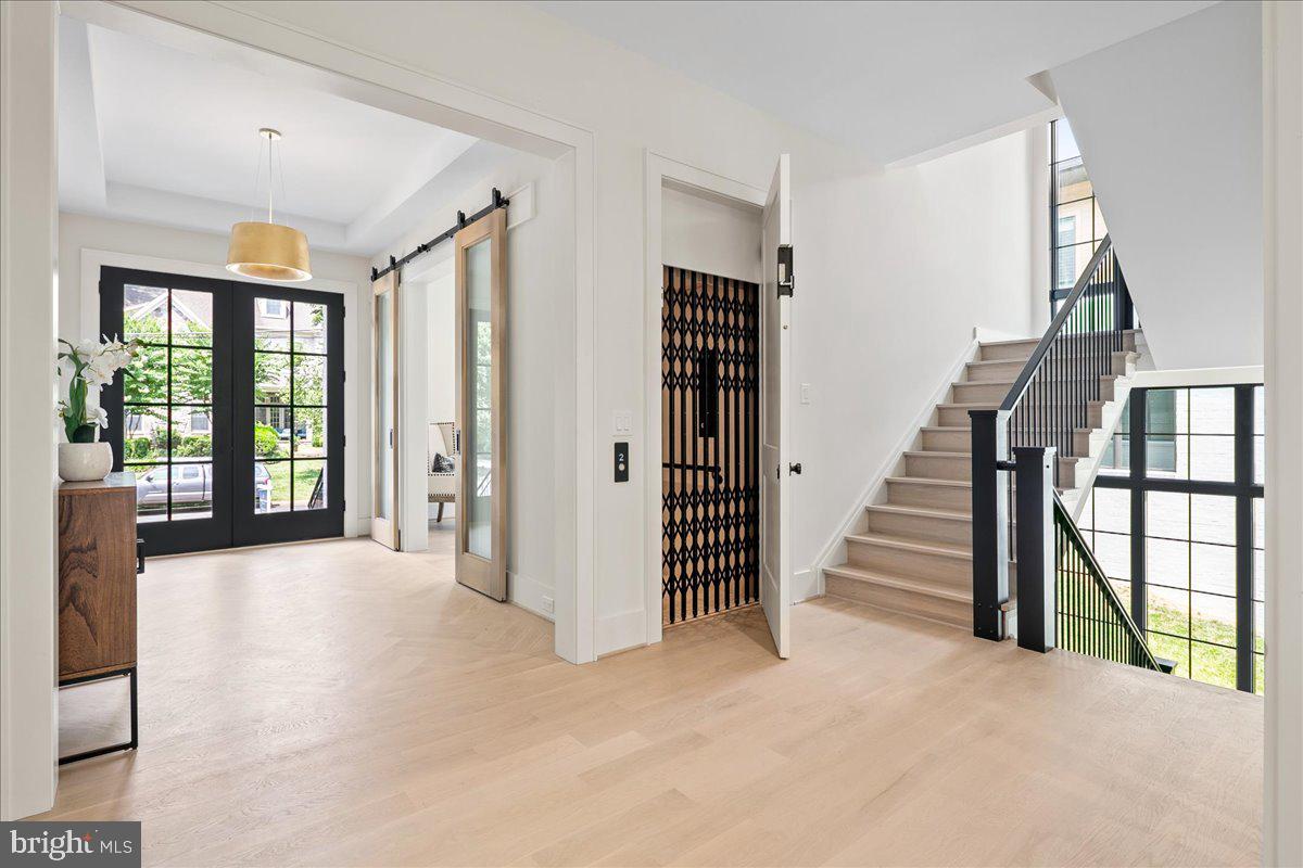 BROYHILL LANGLEY ESTATES - Residential