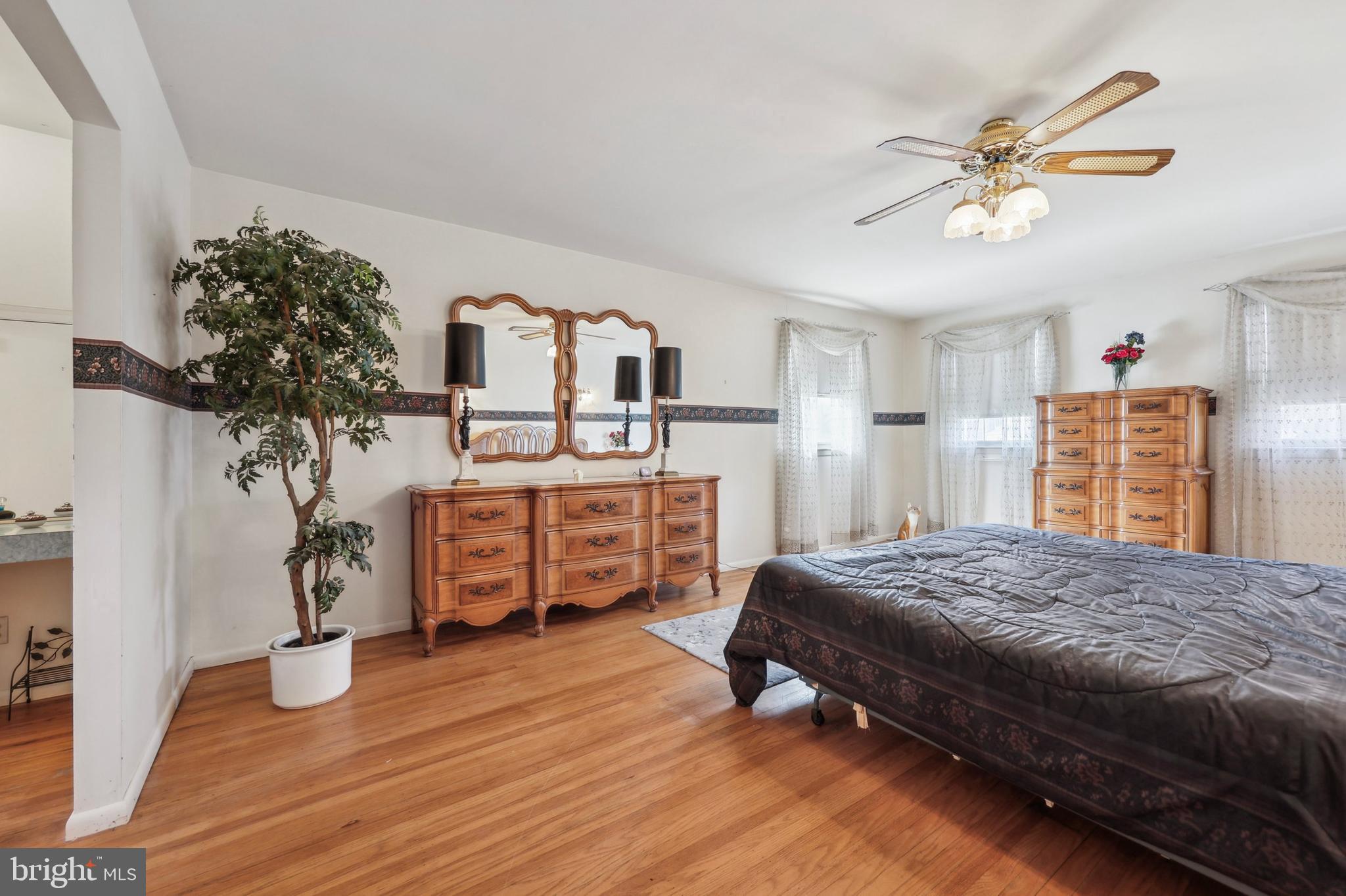 LAFAYETTE HILL - Residential