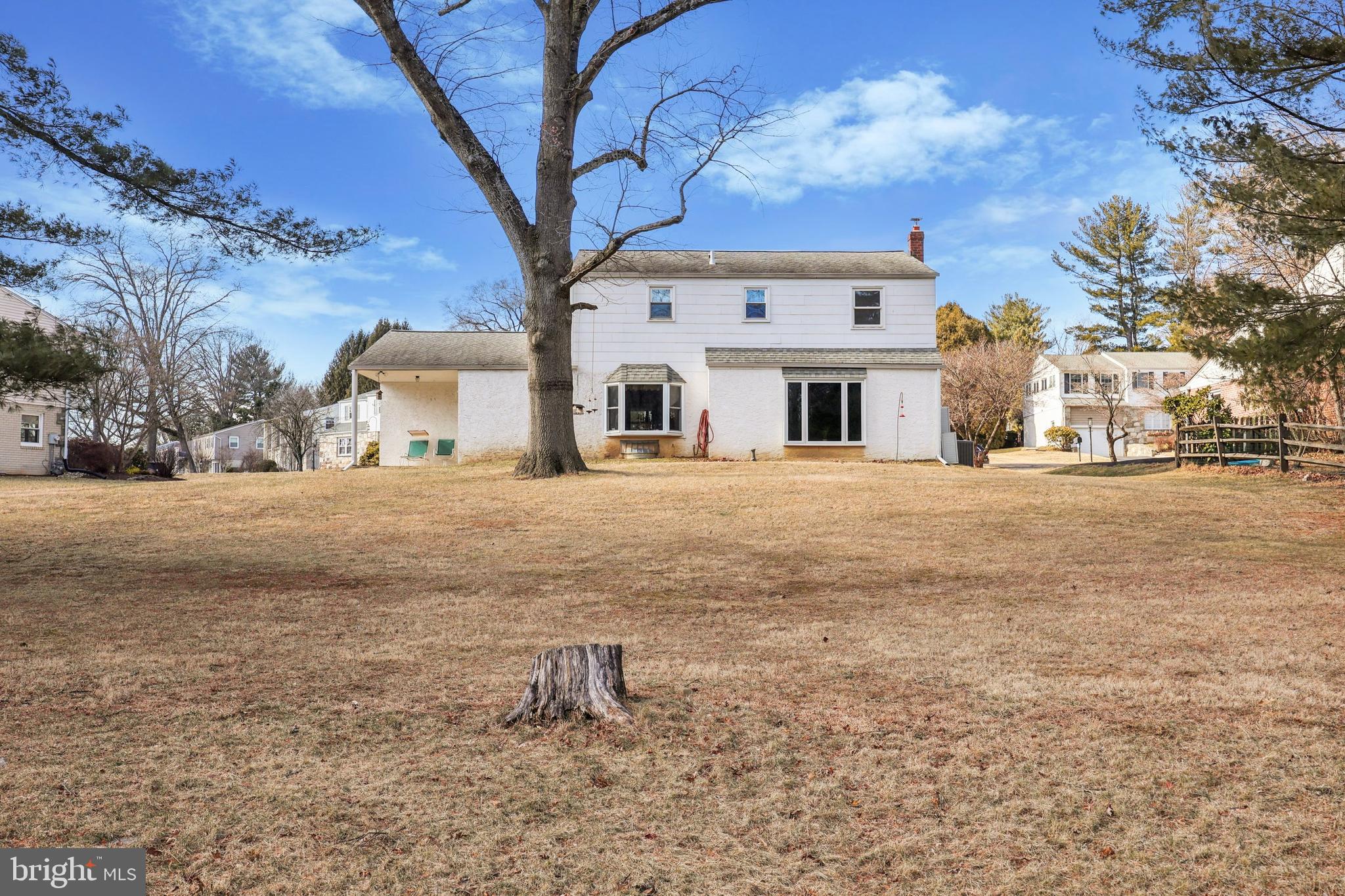 LAFAYETTE HILL - Residential