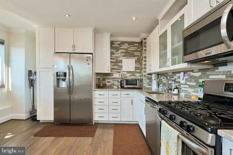 Photo of 1300 S Arlington Ridge Road #504, ARLINGTON, VA 22202 (MLS # VAAR2068638)