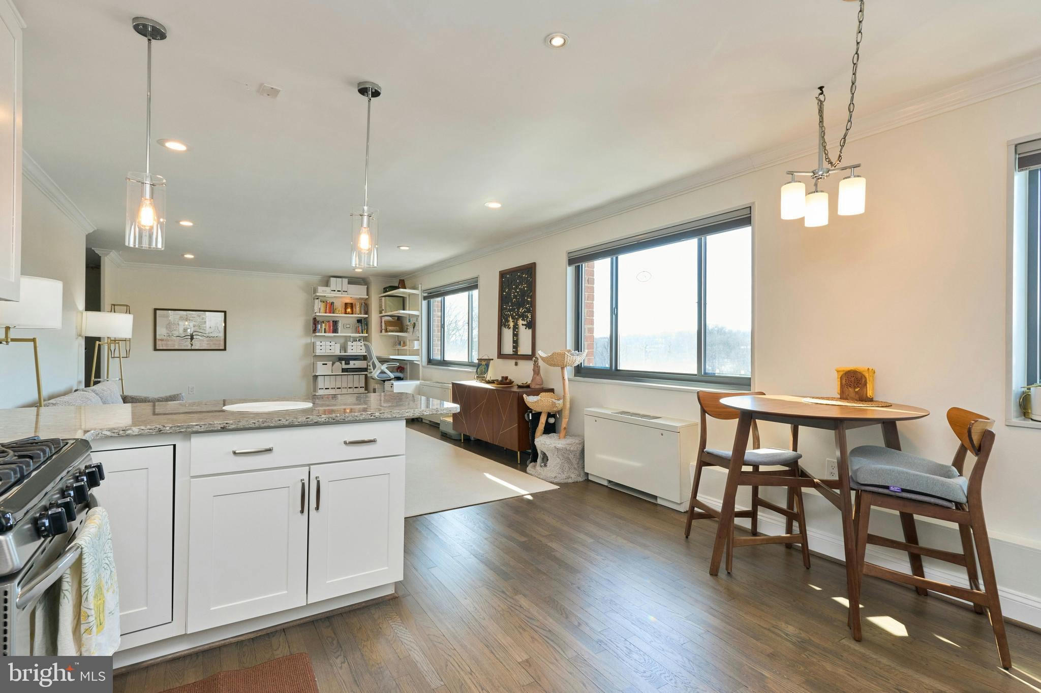 1300 S ARLINGTON RIDGE ROAD 504