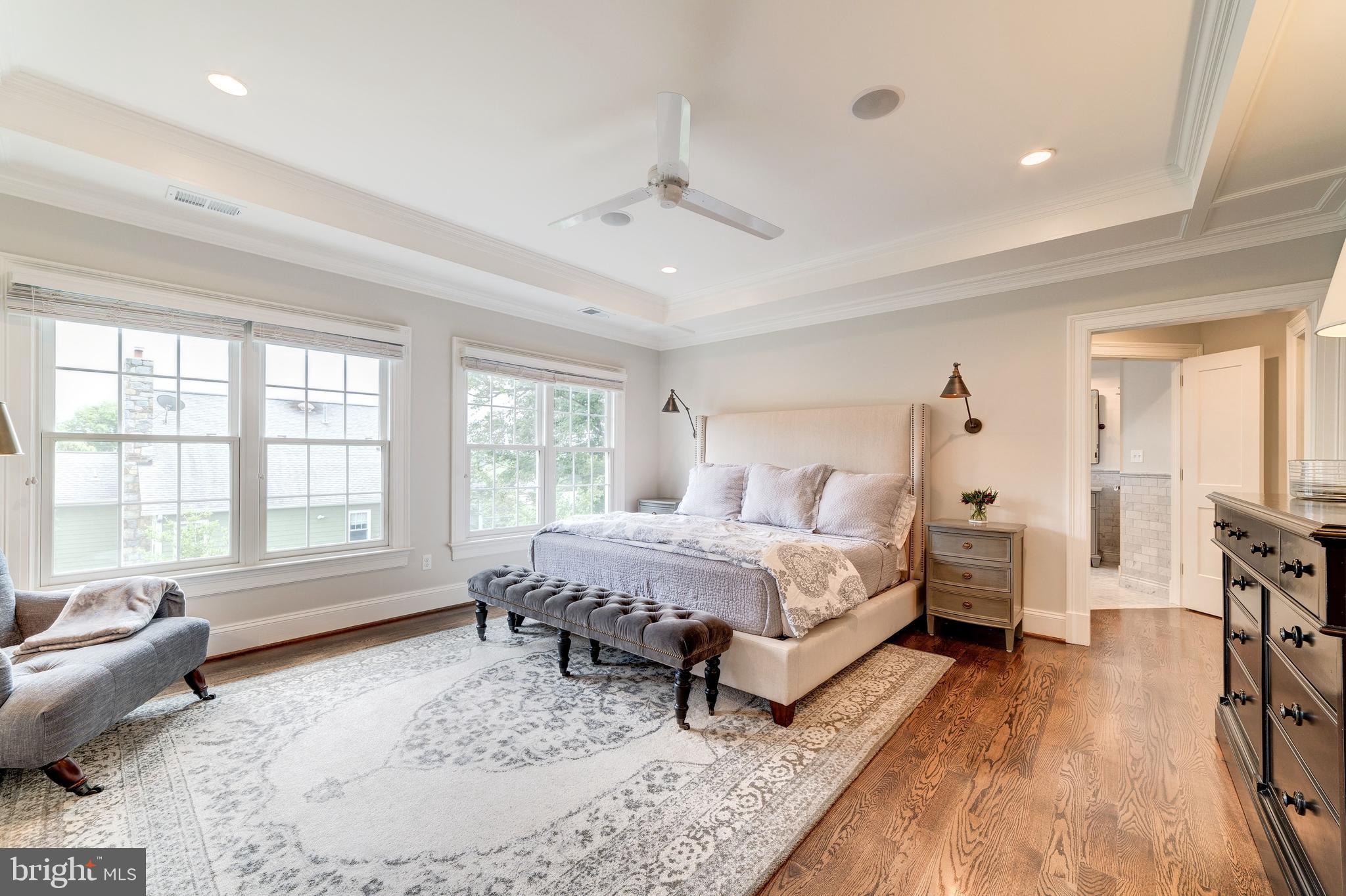 BERKSHIRE OAKWOOD - Residential