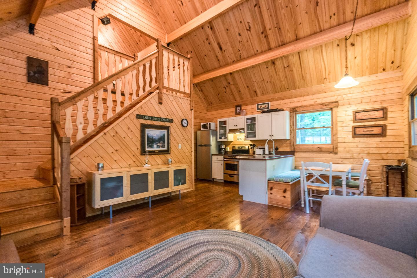 RIVER RIDGE - Residential