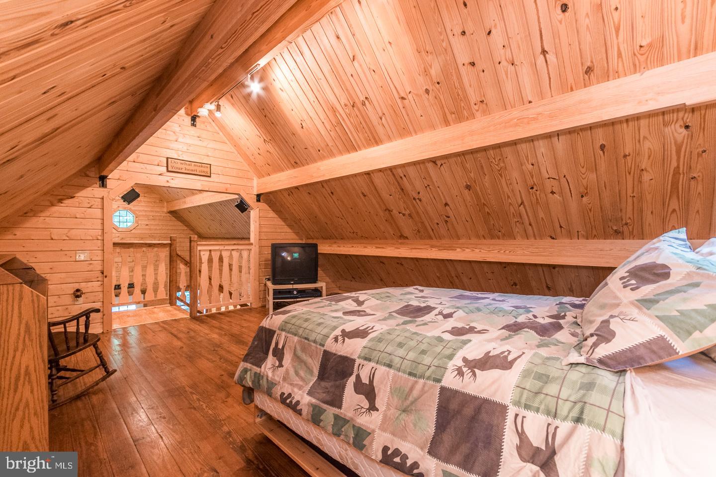 RIVER RIDGE - Residential