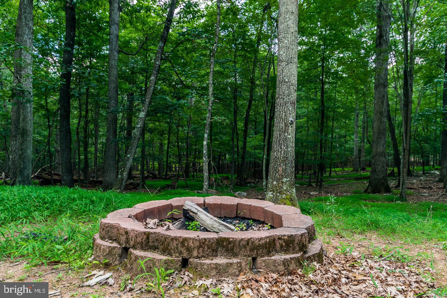 RIVER RIDGE - Residential