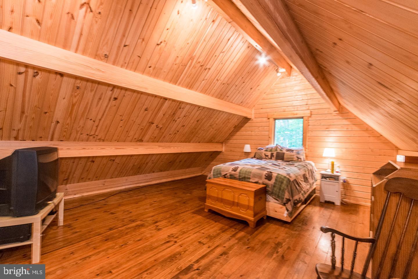 RIVER RIDGE - Residential