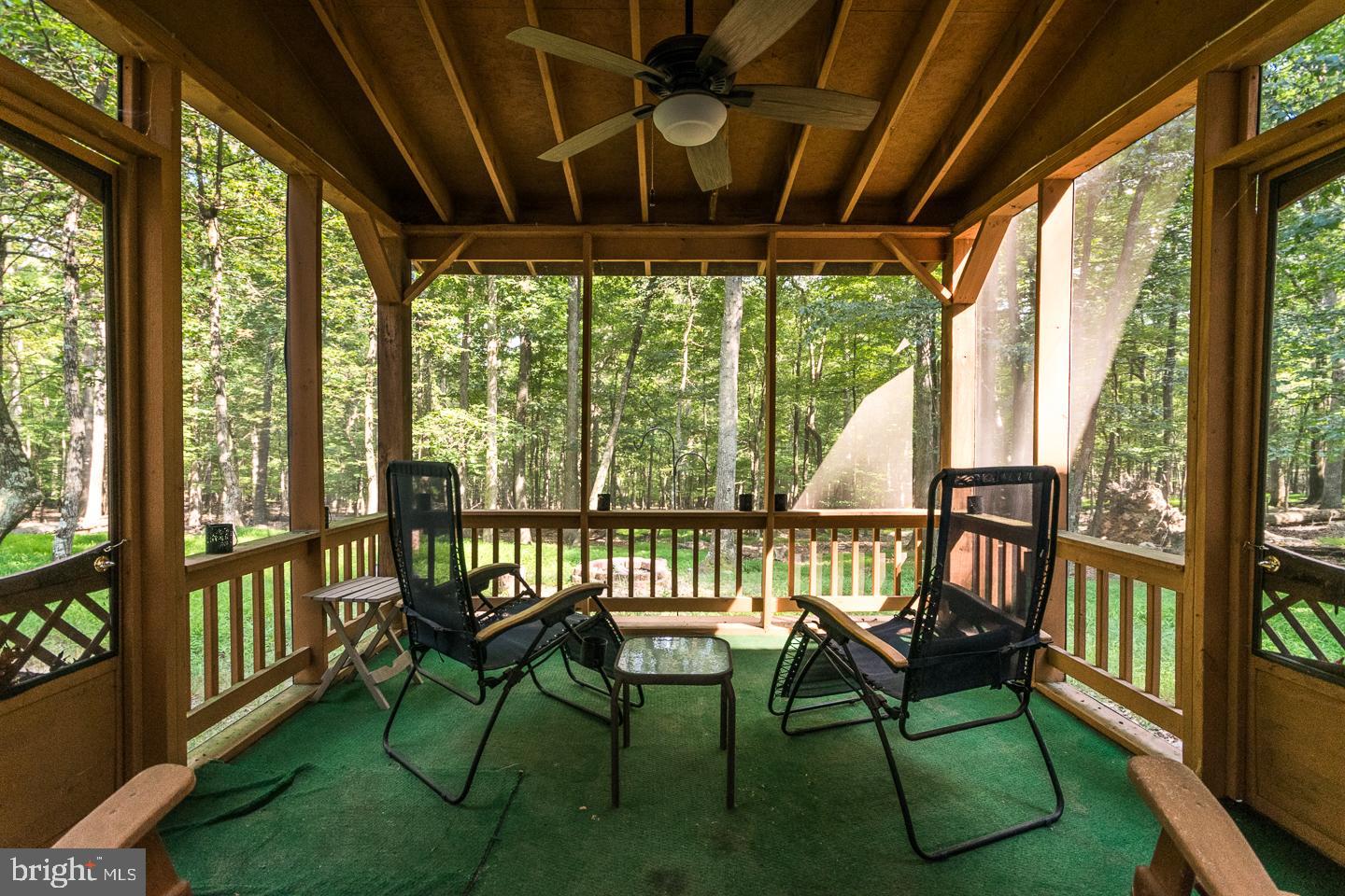 RIVER RIDGE - Residential