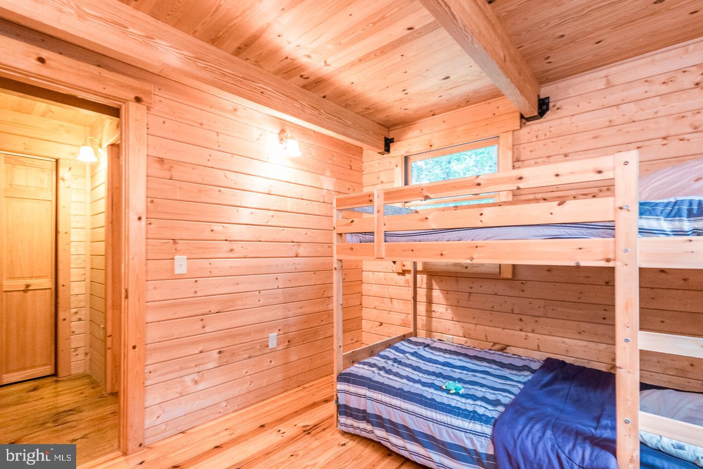 RIVER RIDGE - Residential