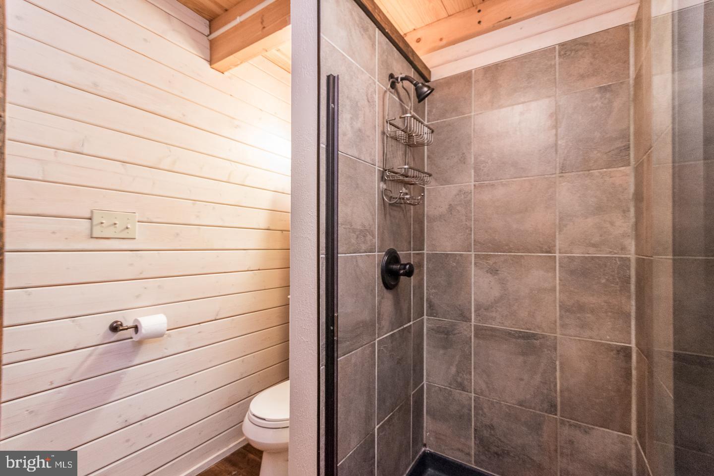 RIVER RIDGE - Residential