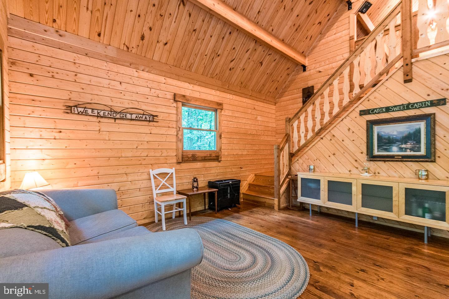 RIVER RIDGE - Residential