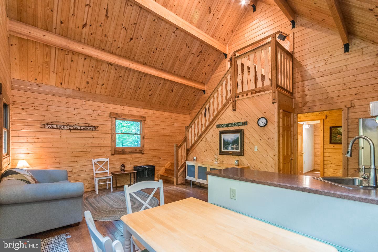 RIVER RIDGE - Residential