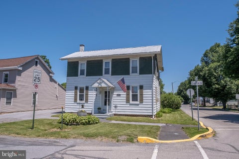 Homes For Sale - 306 Centre Street<br/> MILESBURG, PA 16853