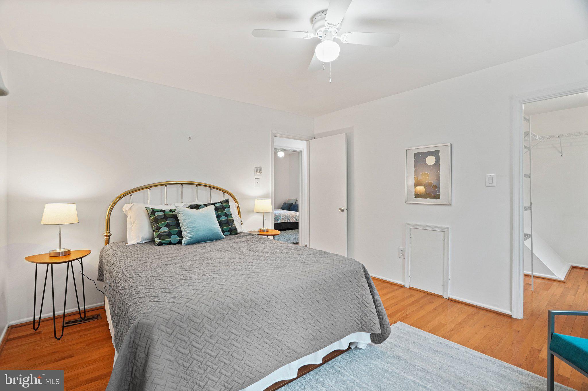 ROCKSHIRE TOWNHOMES - Residential