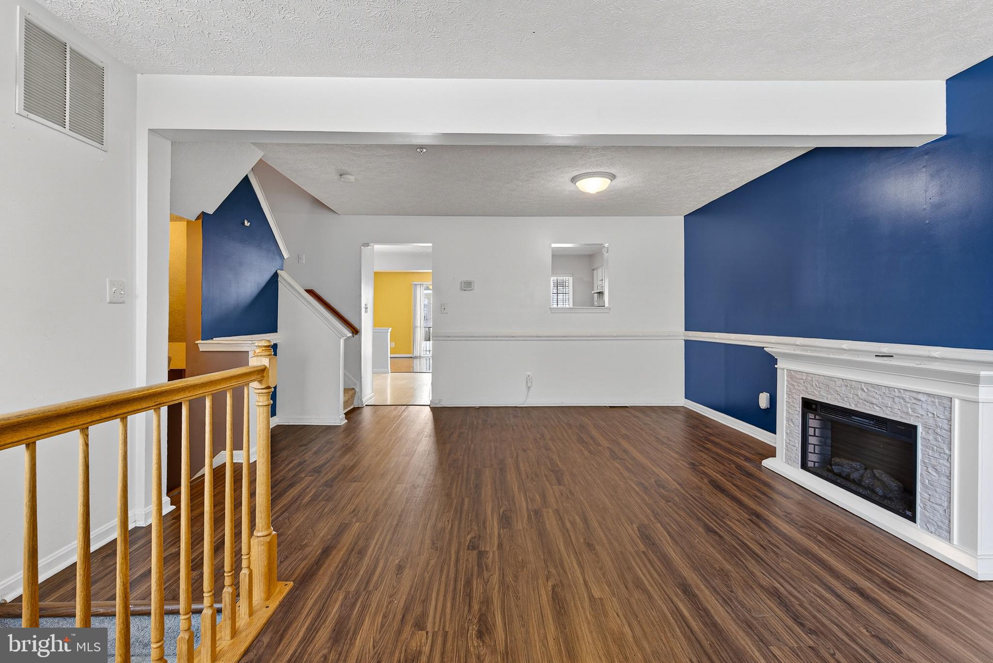 CASTLE STONE AT WHITE MARSH - Residential