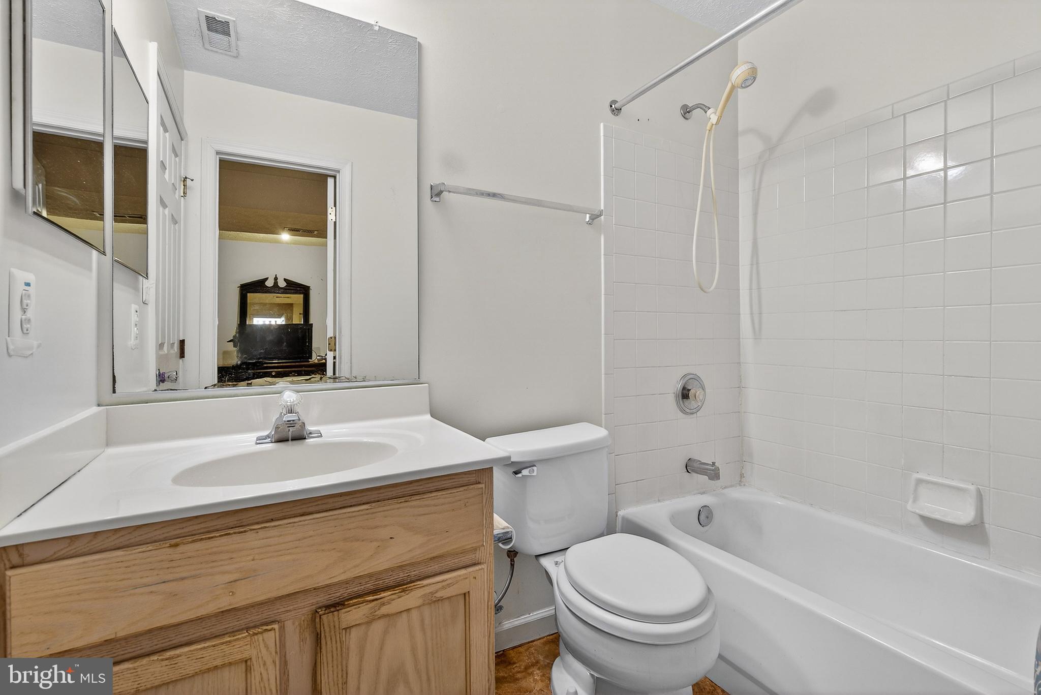 CASTLE STONE AT WHITE MARSH - Residential