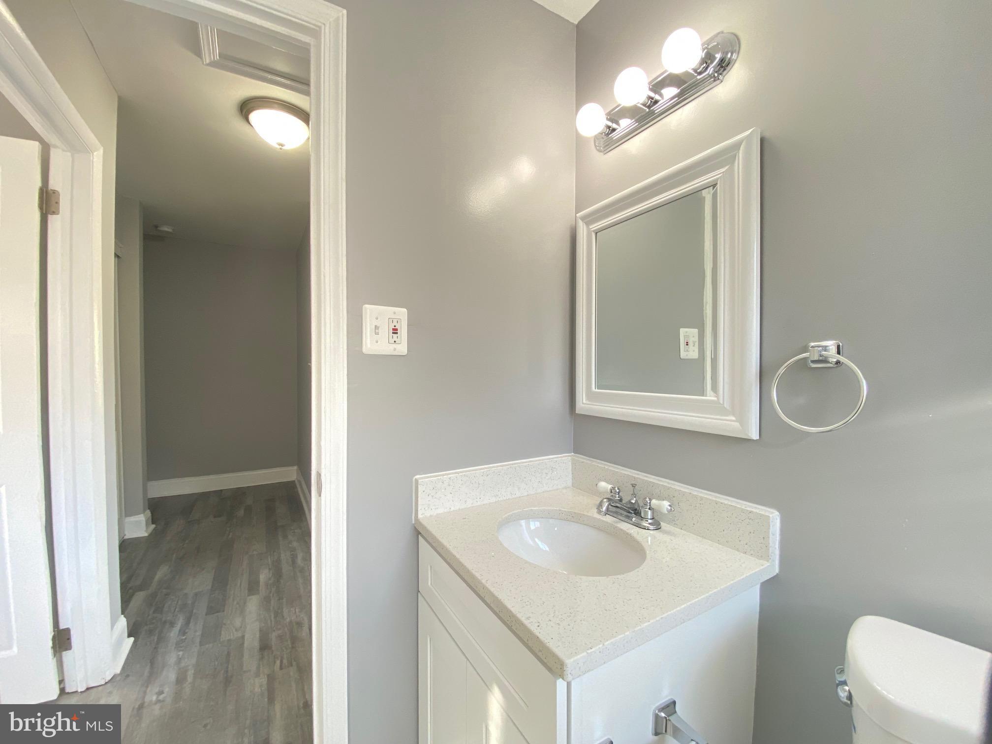 HOLLY PARK - Residential Lease