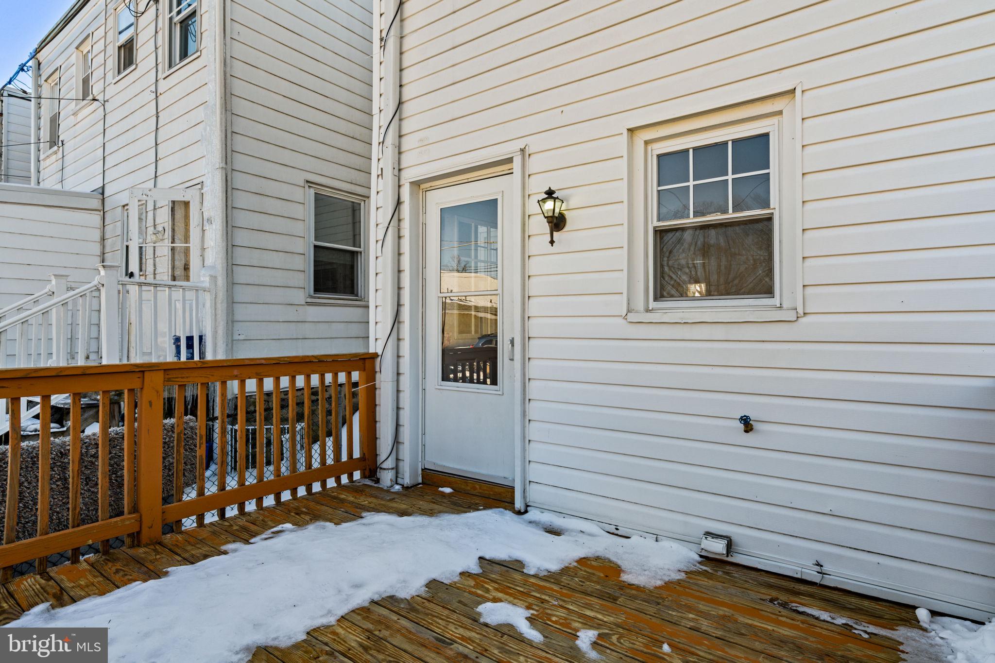 LYNNWOOD - Residential