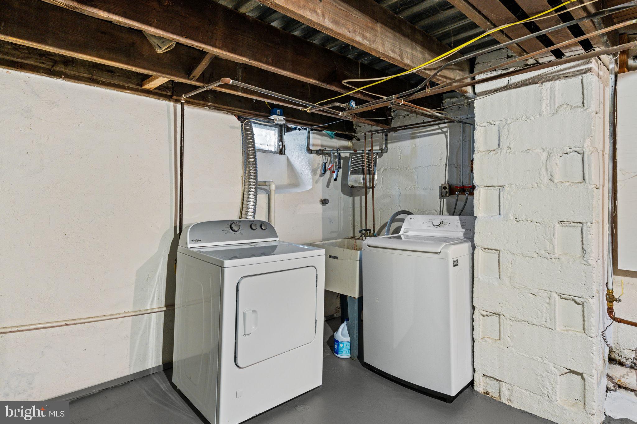 LYNNWOOD - Residential