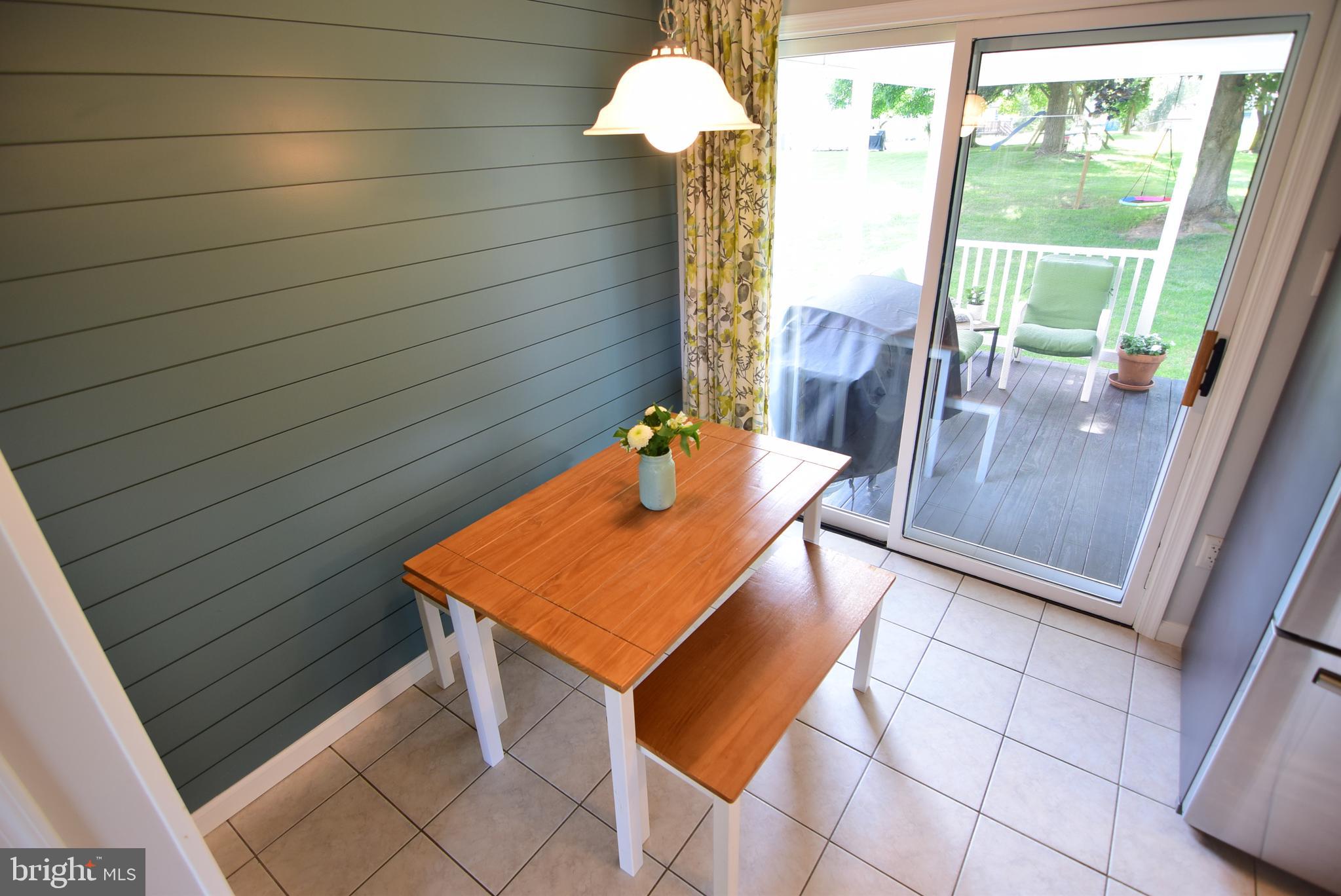 HOUSERVILLE - Residential