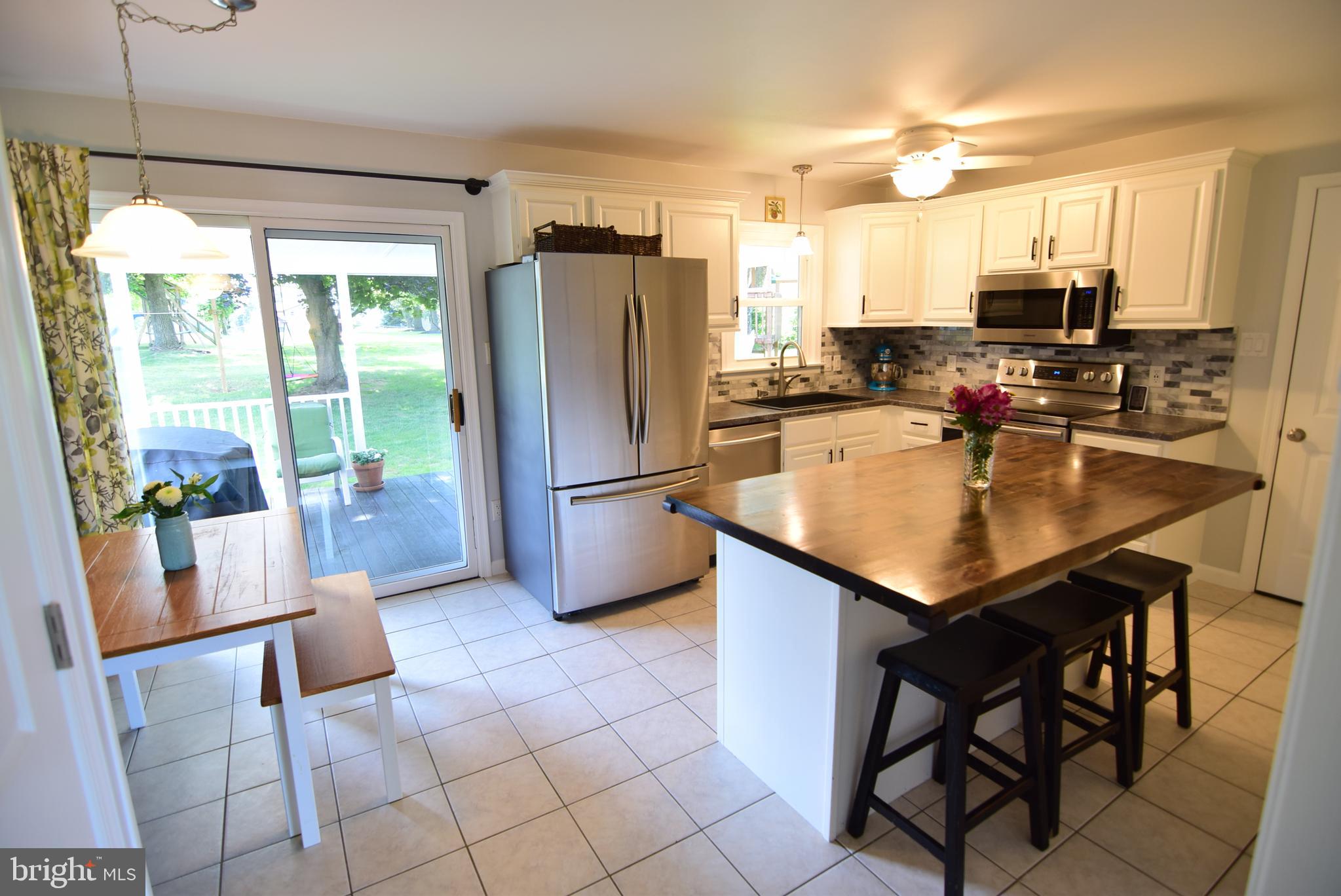 HOUSERVILLE - Residential